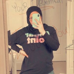 Meet your Posher, Asiya